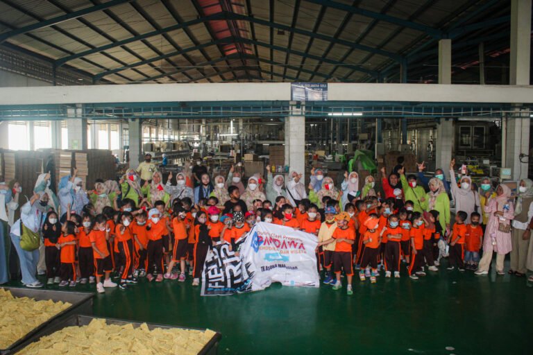 OUTING CLASS : BELAJAR DENGAN CARA YANG BERBEDA